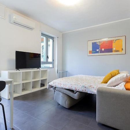 20Mins From Duomo - Renovated Apt Near City Center Apartment Milan Luaran gambar