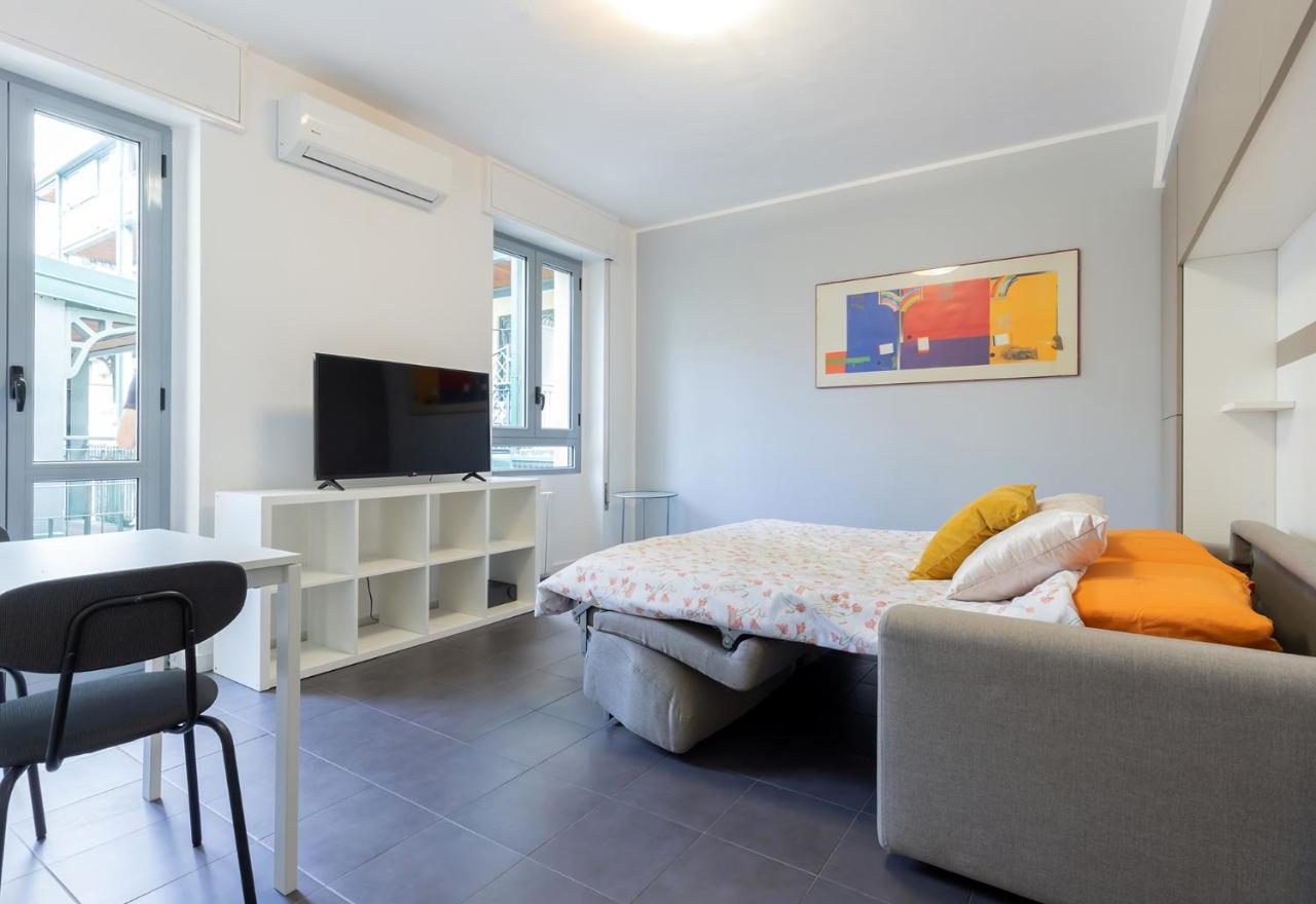 20Mins From Duomo - Renovated Apt Near City Center Apartment Milan Luaran gambar