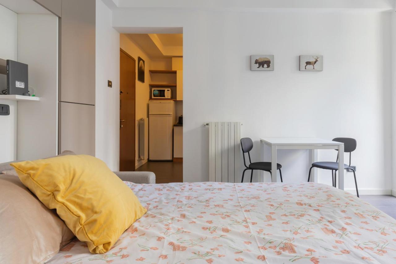 20Mins From Duomo - Renovated Apt Near City Center Apartment Milan Luaran gambar